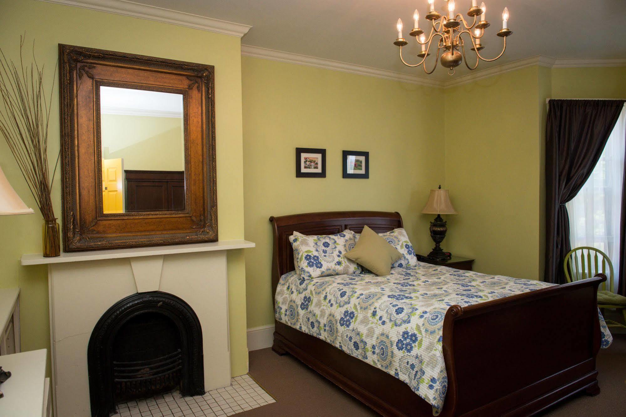 The Elizabeth Manor Guesthouse St. John's Εξωτερικό φωτογραφία